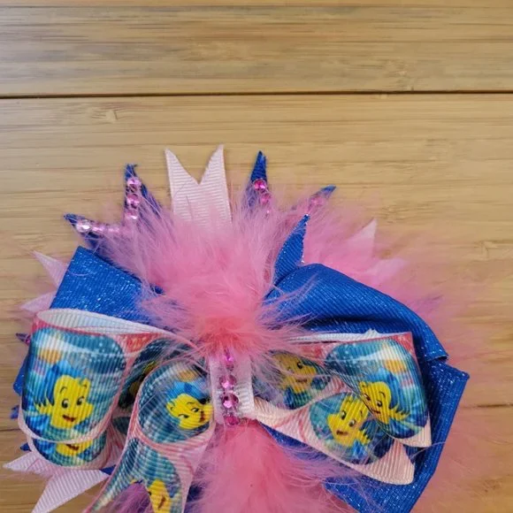 Little Mermaid Flounder ribbon bow - Picture 5 of 7